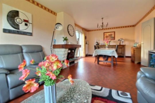 Vente maison à Hoymille - Ref.WOR679