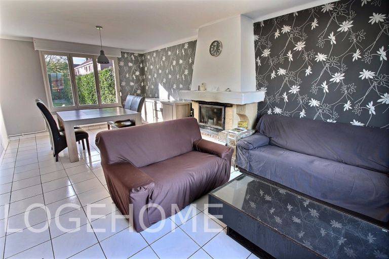 Vente maison à Faches-Thumesnil - Ref.RON942MG - Image 1