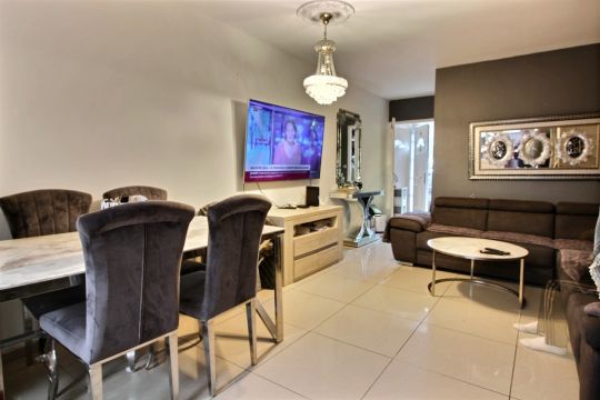 Vente maison à Roubaix - Ref.CRO1459