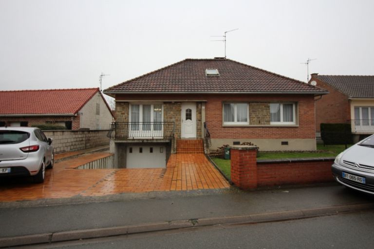 Vente maison à Allennes-les-Marais - Ref.ann756