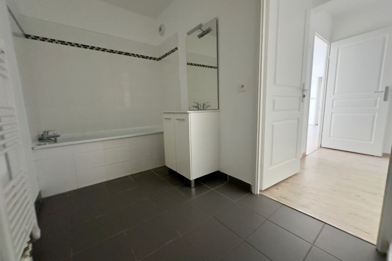 Vente appartement à Lille - Ref.RON1712 - Image 1