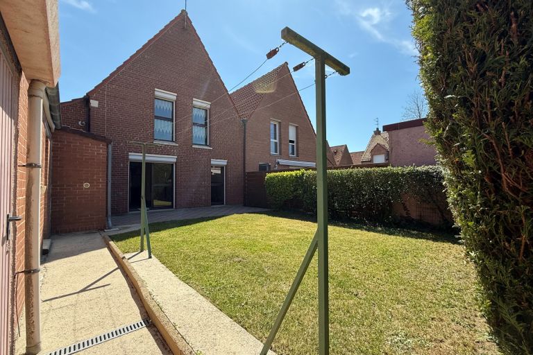 Vente maison à Hazebrouck - Ref.RDHAZ1650 - Image 1