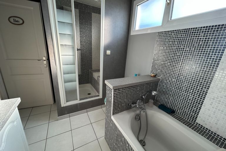 Vente maison à Croix - Ref.CHCRO40 - Image 6