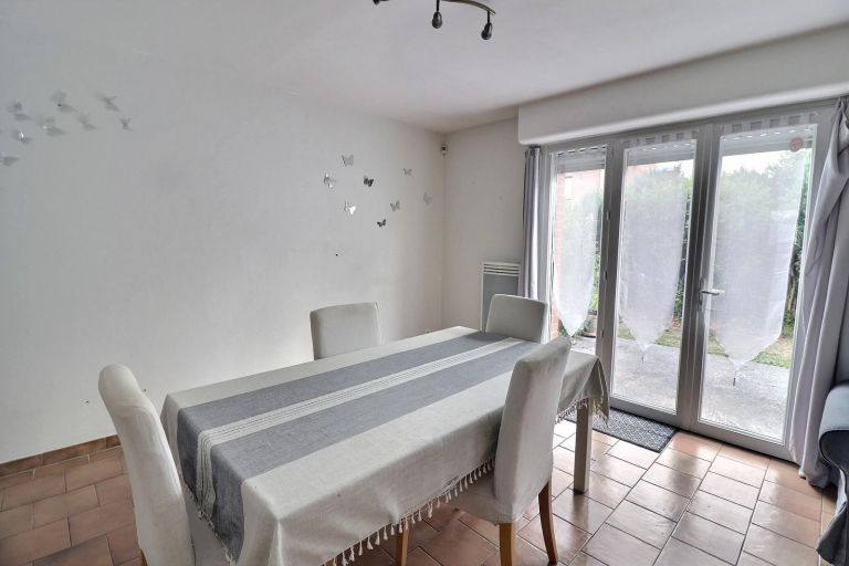 Vente maison à Bousbecque - Ref.HSHEL1403 - Image 1