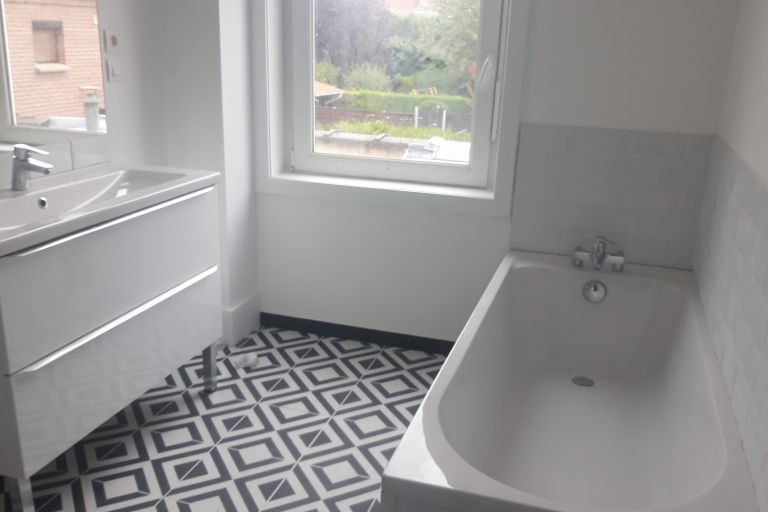 LAMBERSART Prox metro - Ref.LAMTHO - Image 1